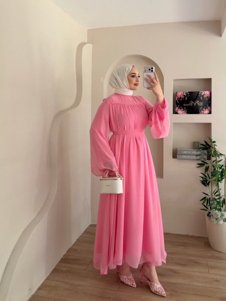 فستان ملك